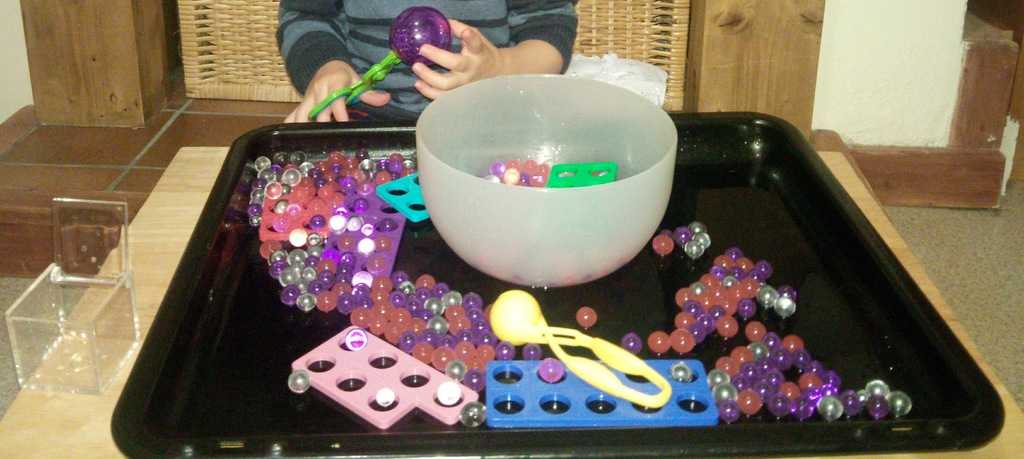 roasting tray with beads
